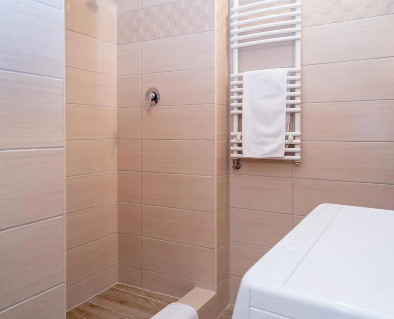Vaci Street Centre Modern Apt With 3Brs Ac Budapest