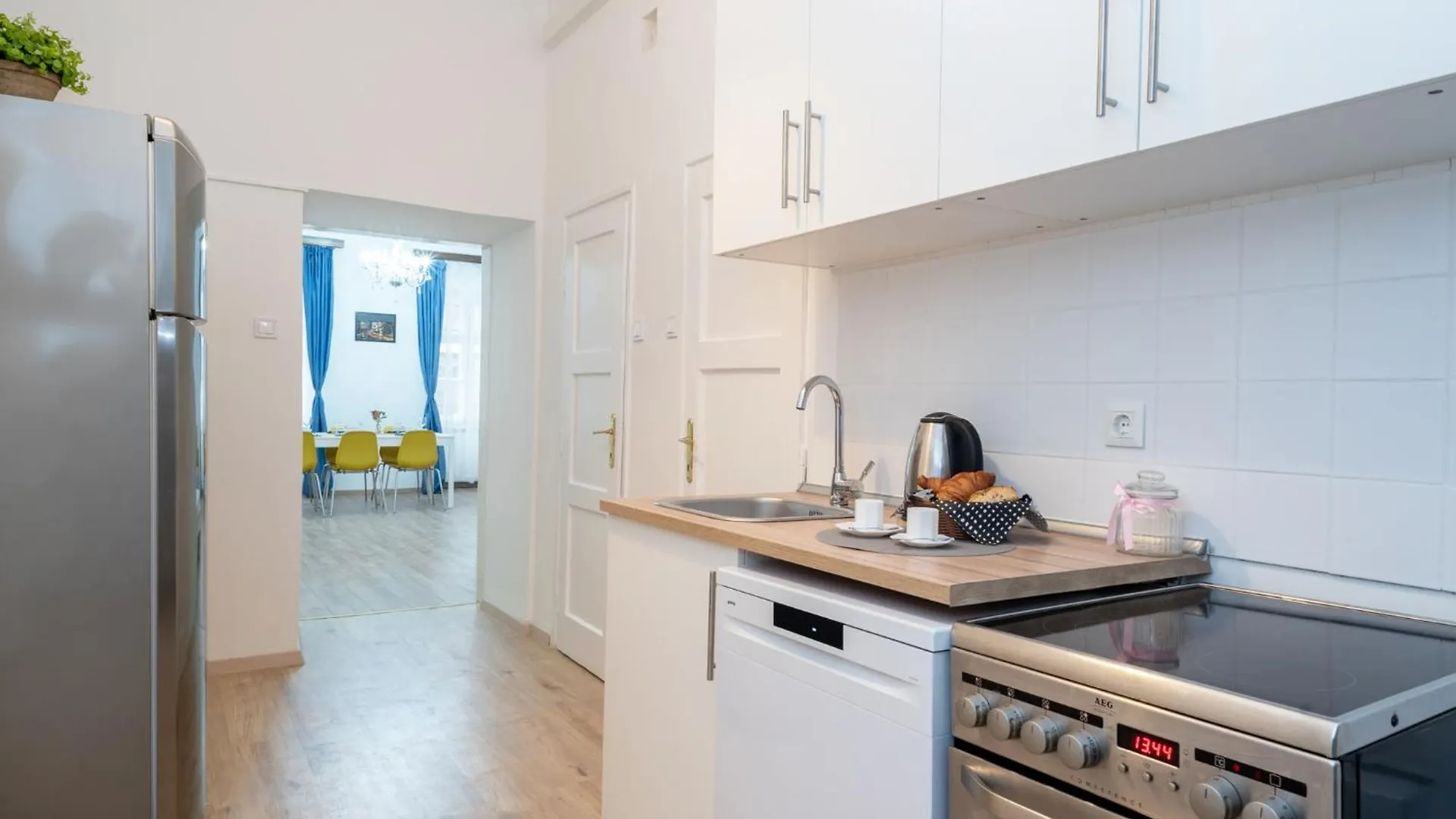 Vaci Street Centre Modern Apt With 3Brs Ac Budapest Ungarn